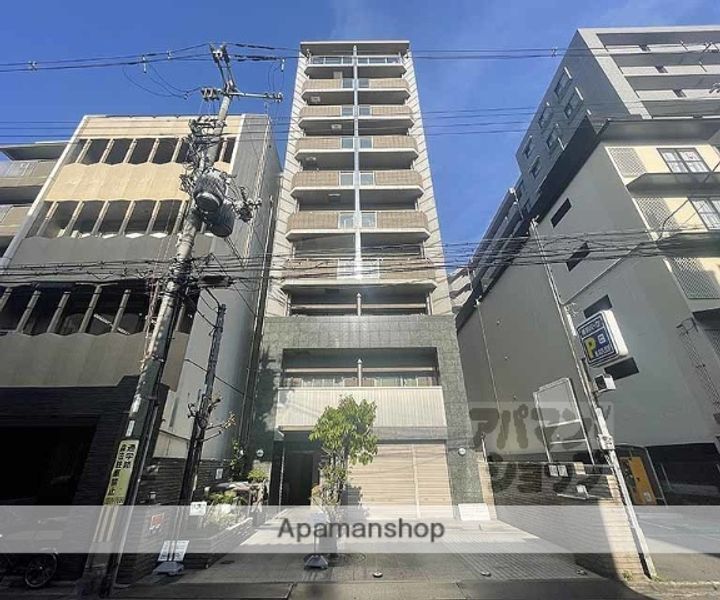 プラネシア星の子四条烏丸602の外観