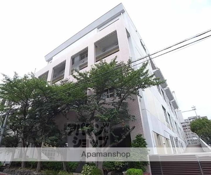 エトワール四条202の周辺