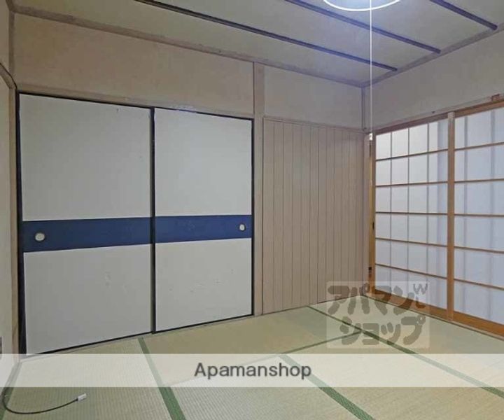 京都府京都市左京区下鴨下川原町(一戸建)の賃貸物件戸建ての居間