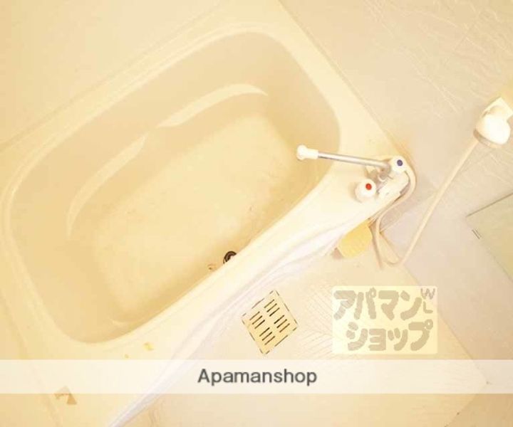 こまかも川201の風呂
