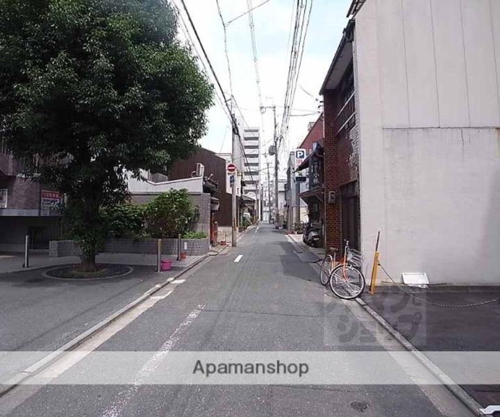 ヴィヴァーチェ四条大宮501の周辺