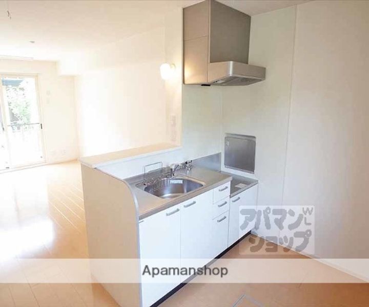 ドミールグランシャリオII103のキッチン