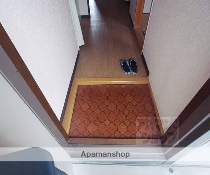 ハイム秀芳103の玄関