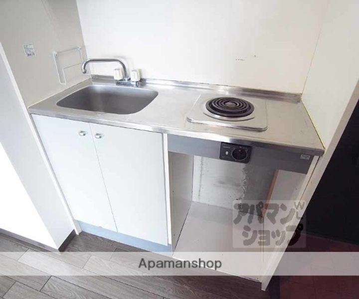 グランディール伏見104の内装