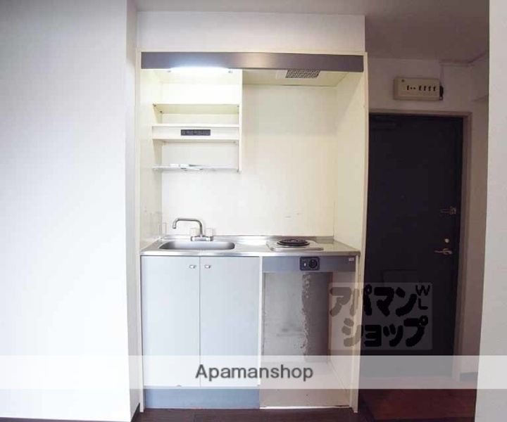 グランディール伏見104のキッチン