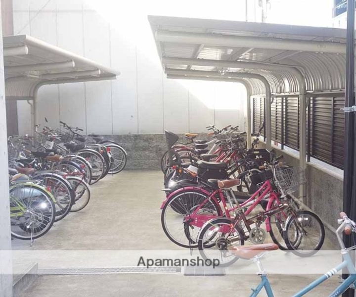 京都府京都市下京区朱雀北ノ口町の賃貸マンションの外観