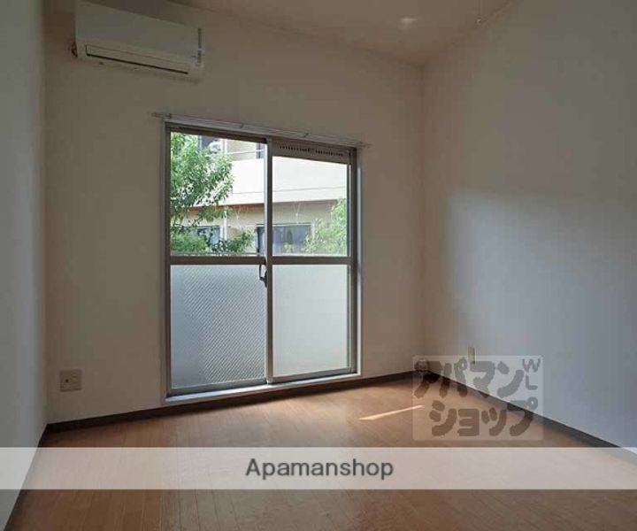 キャッスル21102の居間