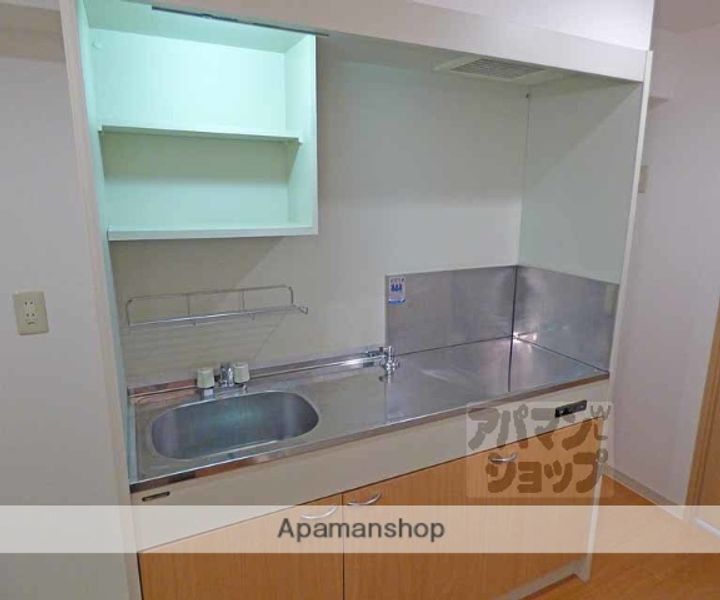 ハウスセゾン四条通506のキッチン