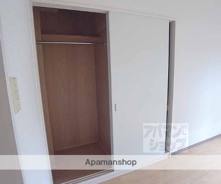 ハイツ北芳1Aの内装