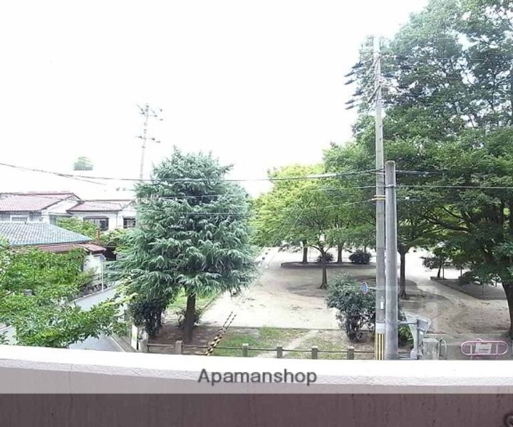 ハイツ北芳1Aの内装