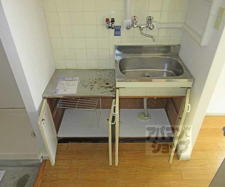 バンベール伏見 (旧)マンション敏の内装