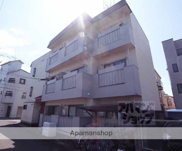 バンベール伏見 (旧)マンション敏の外観