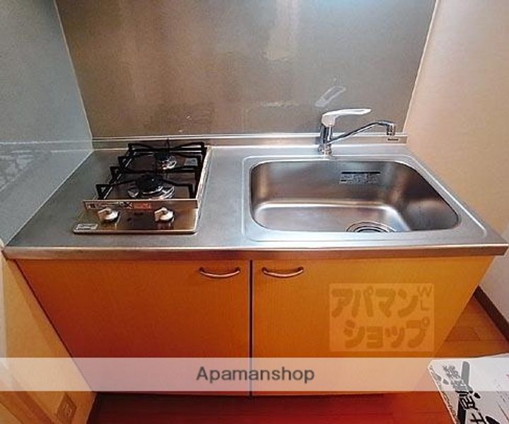 プロスペクト河原町五条803のキッチン