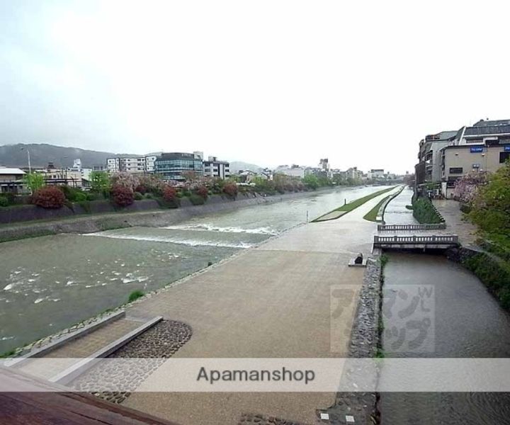 QUINT五条烏丸801の周辺