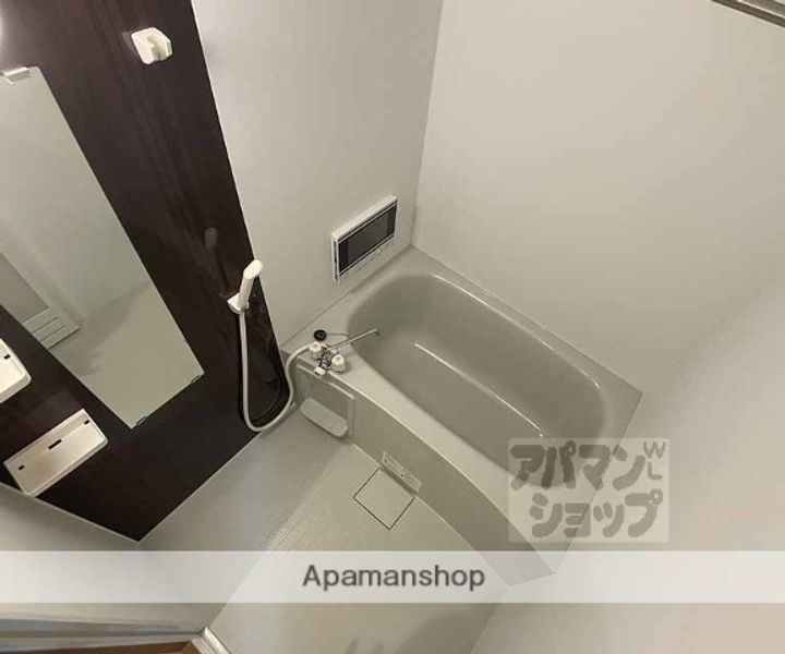 QUINT五条烏丸801の風呂