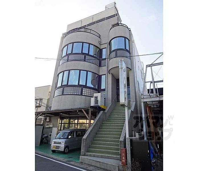 マンションメック404の外観