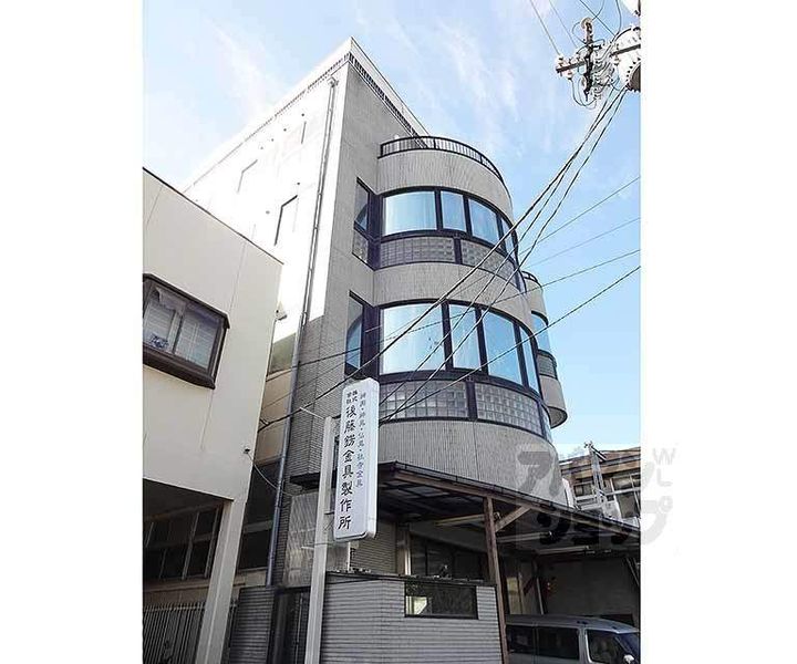 マンションメック404の外観