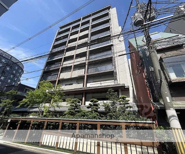 プレミスト京都四条堀川205の外観