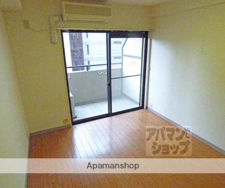 深江ビル603の居間