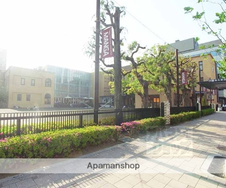 WITH京SEASONS707の周辺