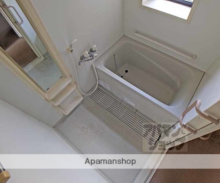 ドミール東山307の風呂