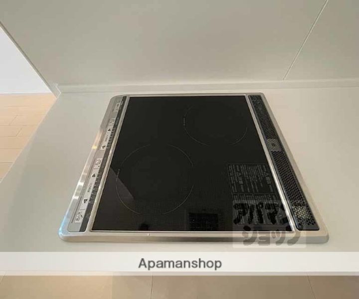 レジデンシャル四条蟷螂山702の内装