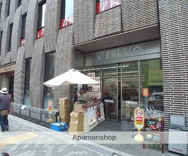 レジデンシャル四条蟷螂山702の周辺