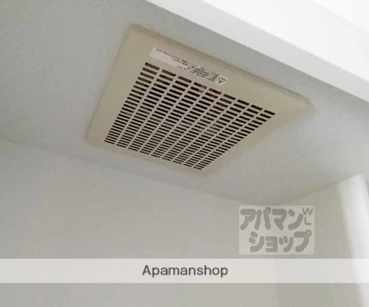 サンナイス浜大津302の内装