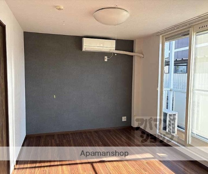 サラデグラシア101の居間