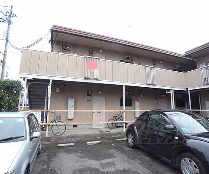 ドミール厨子奥 B棟202の外観