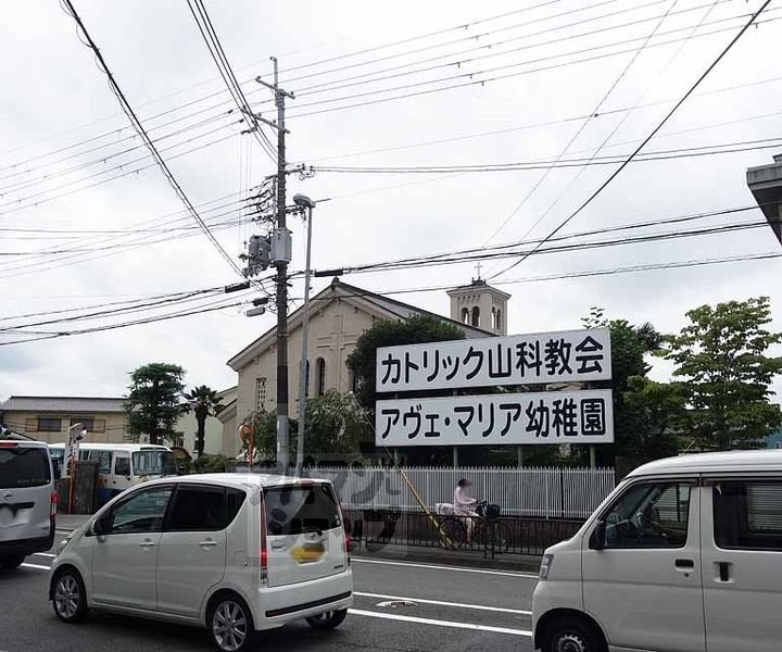 ドミール厨子奥 B棟202の周辺