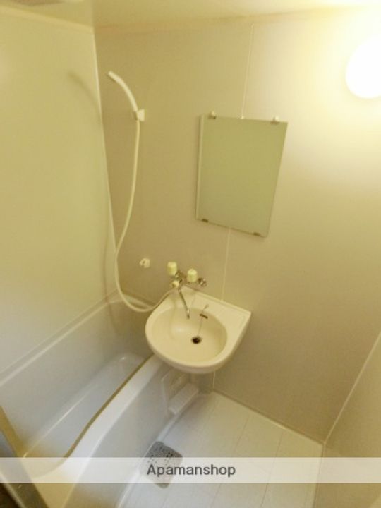 京都府宇治市広野町東裏の賃貸アパート103の風呂