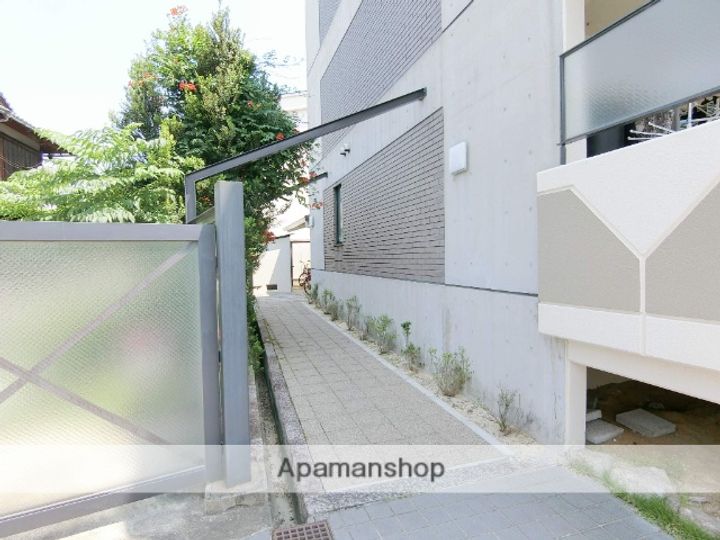 京都府城陽市寺田中大小の賃貸マンション101の外観