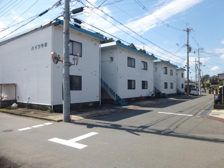 京都府木津川市木津宮ノ裏の賃貸マンションの外観