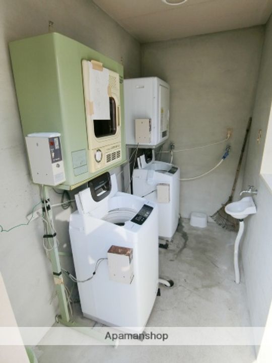 京都府城陽市平川指月の賃貸マンション6の内装