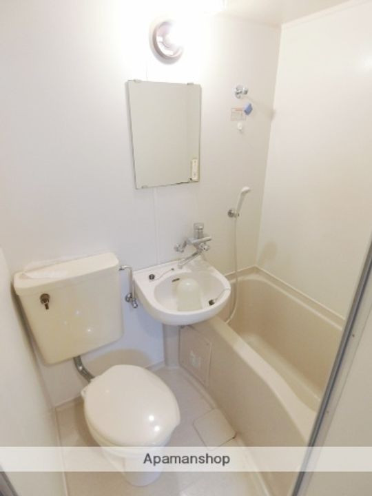 京都府城陽市平川指月の賃貸マンション2の内装