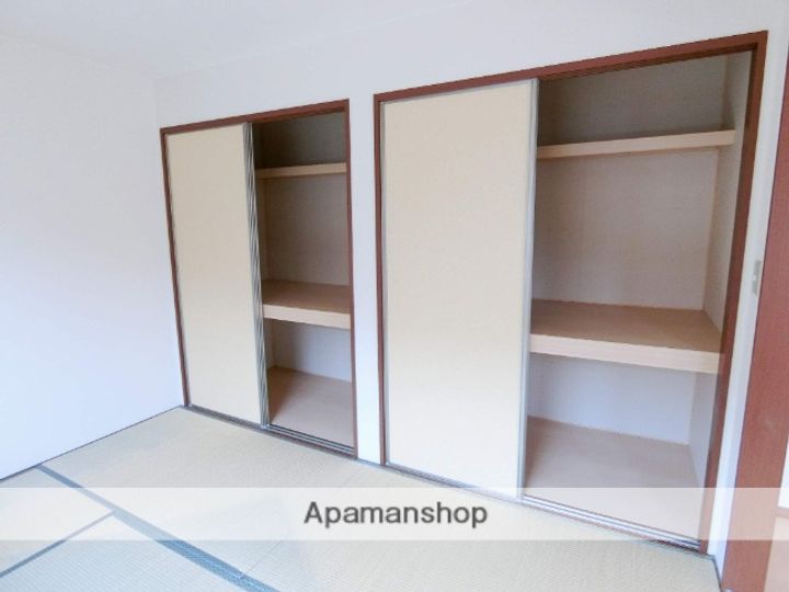 京都府木津川市木津川原田の賃貸アパート201の内装