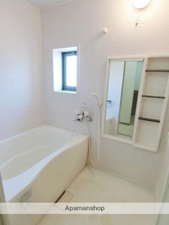 京都府木津川市木津川原田の賃貸アパート201の風呂