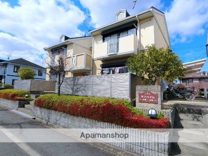 京都府木津川市兜台6丁目の賃貸アパート101の外観