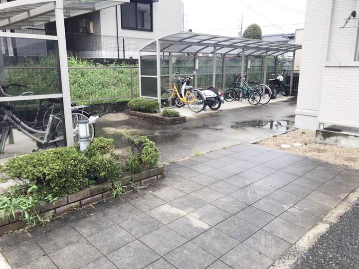 リビングタウン木津川 A棟の内装
