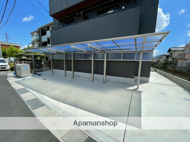 京都府城陽市平川古宮の賃貸マンション303の内装