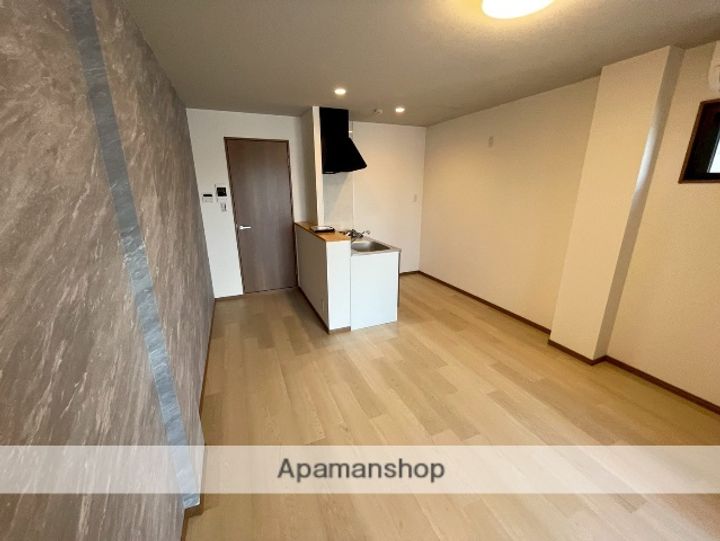 京都府城陽市平川古宮の賃貸マンション303の居間