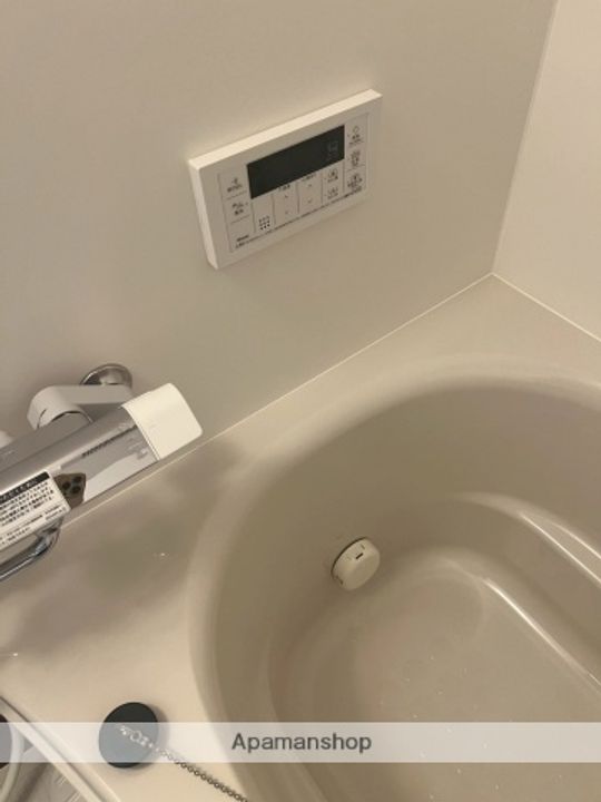 京都府城陽市平川古宮の賃貸マンション102の内装