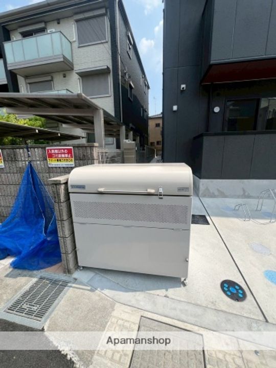 京都府城陽市平川古宮の賃貸マンション104の内装