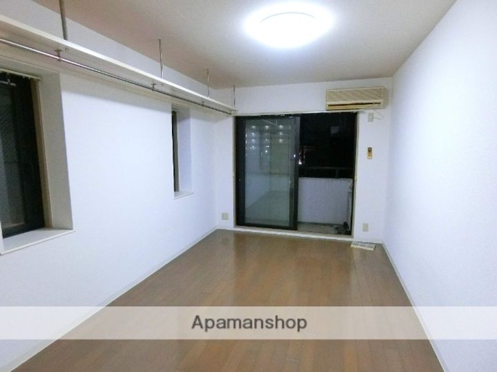 リベルテ新田辺の内装