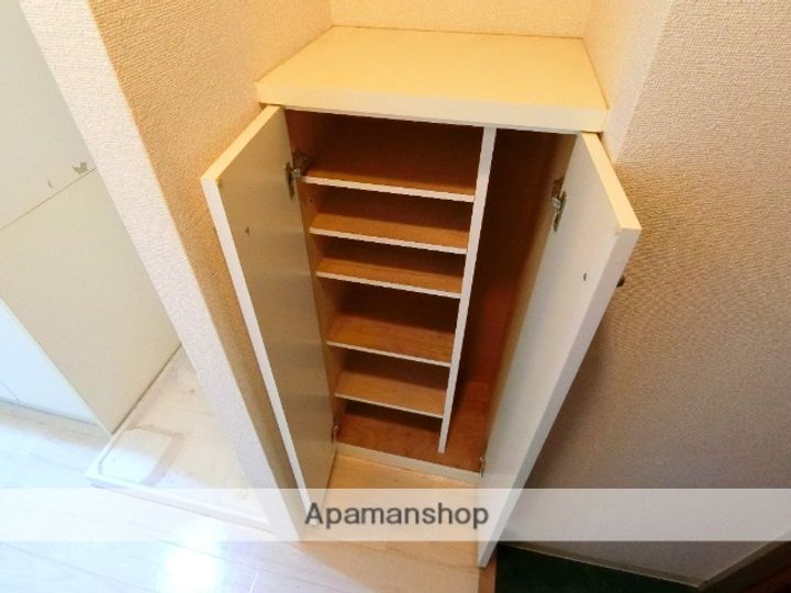 リベルテ新田辺の内装