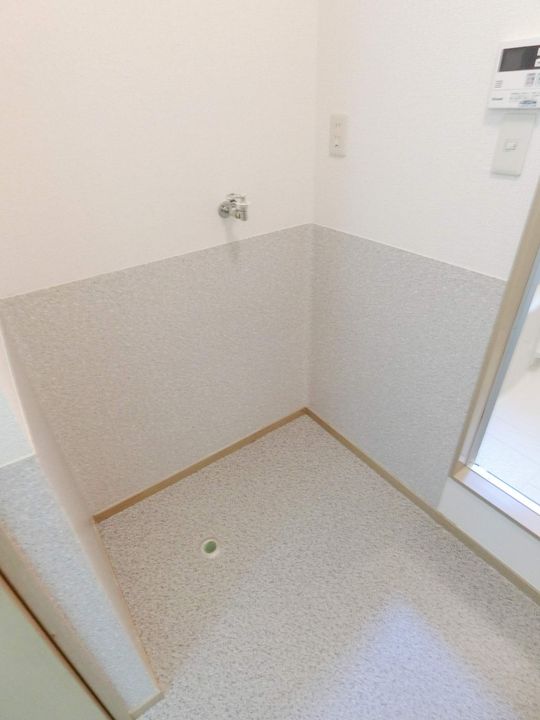 セラビ梅美台B棟103の内装