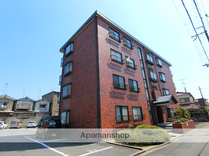京都府城陽市平川古宮の賃貸マンション301の外観