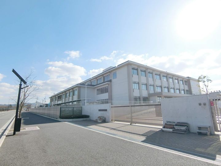 Grand Sun Hillsの周辺