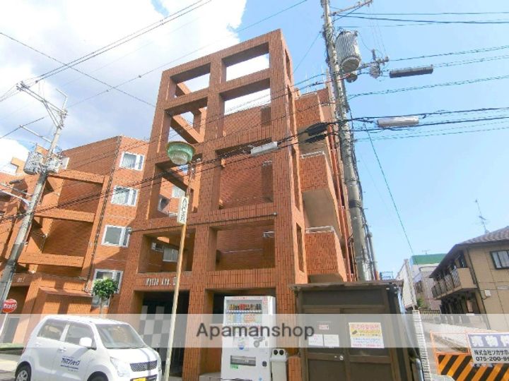 京都府京田辺市河原北口の賃貸マンションの外観